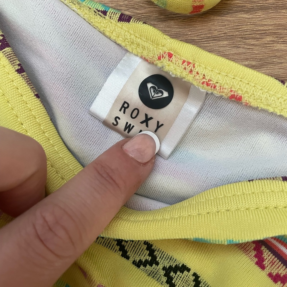 Roxy bikini set - Picture 4 of 5
